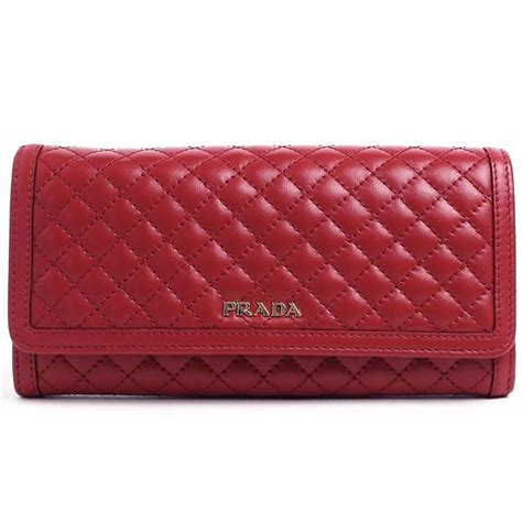 prada soft calf quilt